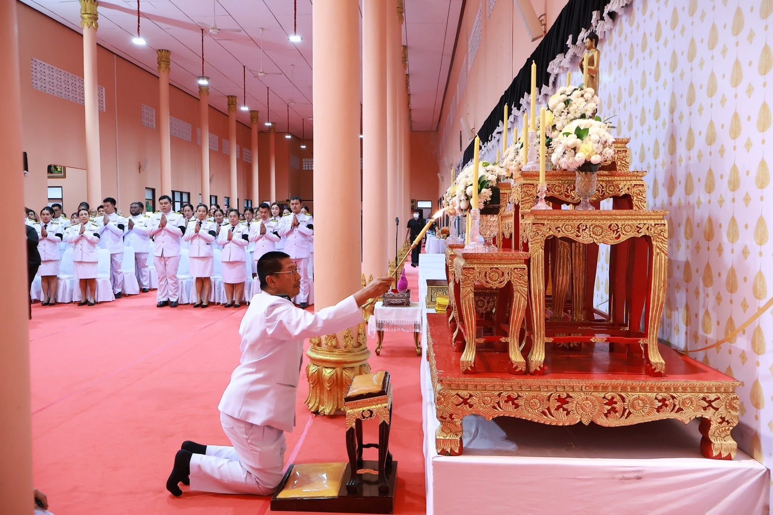 🤍🖤 พช.ระนอง ร่วมพิธีบำเพ็ญกุศล สวดพระอภิธรรม อุทิศถวายพระราชกุศลแด่สมเด็จพระนางเจ้าสิริกิติ์ พระบรมราชินีนาถ พระบรมราชชนนีพันปีหลวง 🖤🤍