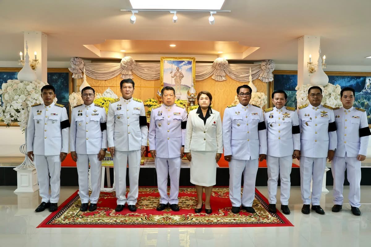 พช.ระนอง ร่วมพิธีน้อมรำลึกในพระมหากรุณาธิคุณ “สมเด็จพระนเรศวรมหาราช” เนื่องในวันคล้ายวันสวรรคต