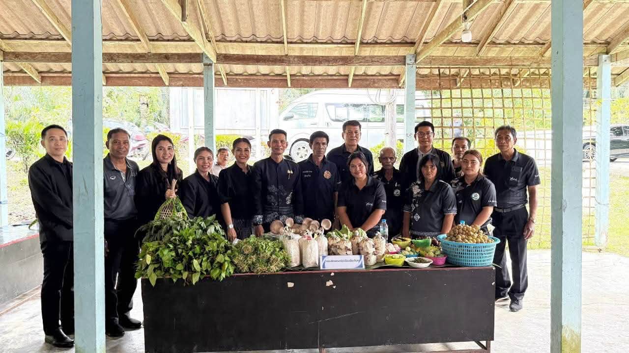 พช.ระนอง ร่วมคัดสรรกองทุน กข.คจ. ดีเด่น ระดับจังหวัด ประจำปี 2569 มุ่งสร้างความเข้มแข็ง ยกระดับการบริหารจัดการกองทุนตามหลักธรรมาภิบาล