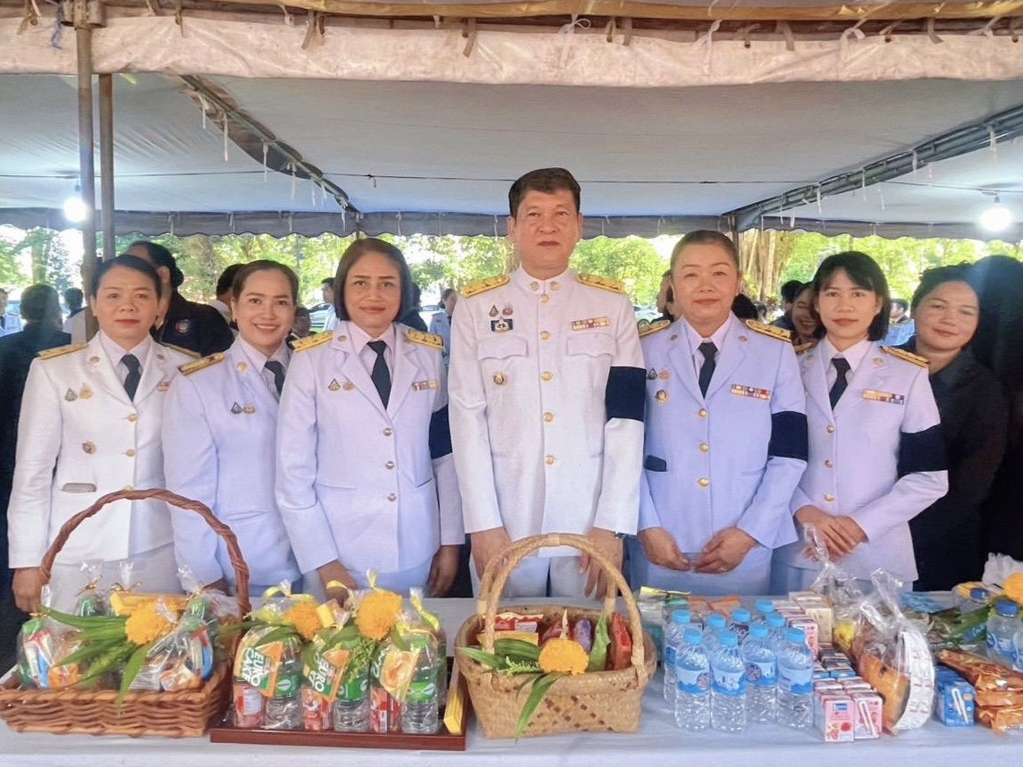 พช.ระนอง พิธีบำเพ็ญกุศลถวายพระราชกุศลและถวายดอกไม้จันทน์ เนื่องในวันคล้ายวันสวรรคต สมเด็จพระนางเจ้าสิริกิติ์ พระบรมราชชนนีพันปีหลวง 